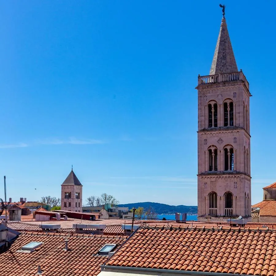 Bobo Central 2Br Apartment Zadar